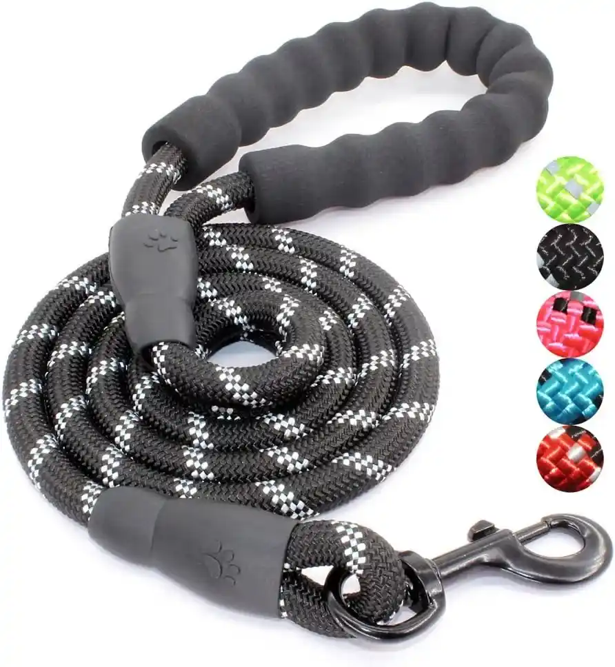 Reflective rope lead